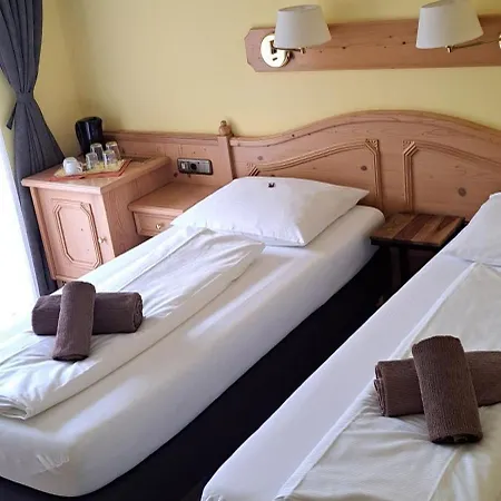 Gaestehaus Steger בית הארחה 4*