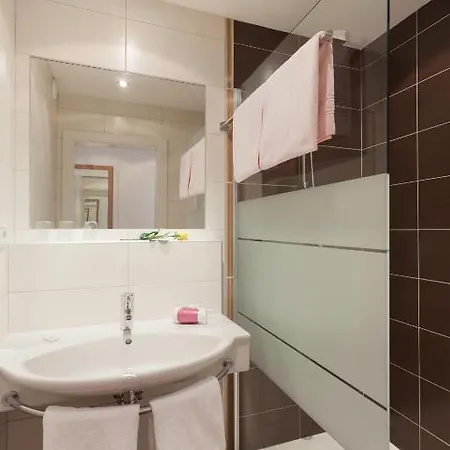 Gaestehaus Steger בית הארחה 4*